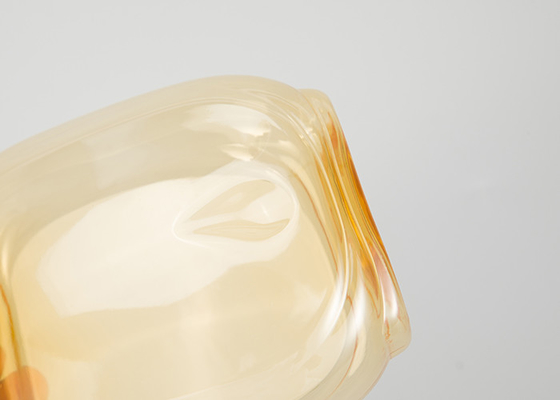 La pompe 500ml en plastique met en bouteille pour le gel de douche de lotion de conditionneur de shampooing
