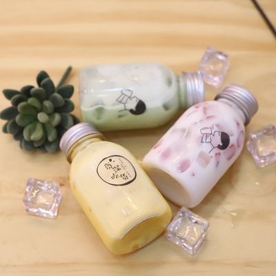 Bouteilles de thé au lait en plastique avec poignée pour une consommation efficace et efficace