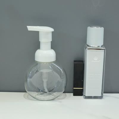 Bouteille à mousse blanche de 50 ml Pratique, pratique pour n'importe quel cadre
