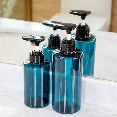 Collier en PET Bouteilles de lotion en plastique claire type de fermeture à bascule conçu pour faciliter la distribution et le stockage sécurisé des liquides