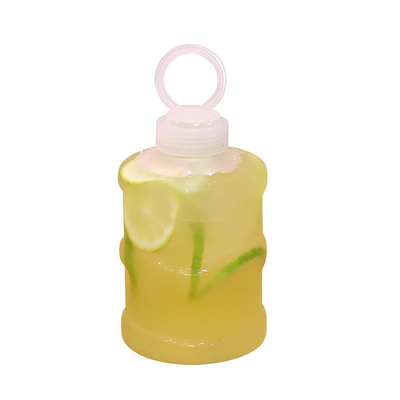 Bouteilles de thé au lait en plastique moderne avec isolation Proof de fuite Conception Diverses capacités Claire ou personnaliser la couleur