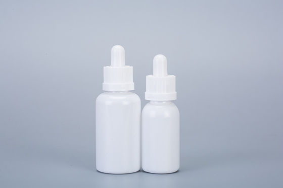 Bouteilles à goutte à goutte 10 à 120 ml Bouchon à vis lisse Logo personnalisé Transparent Noir Personnalisé