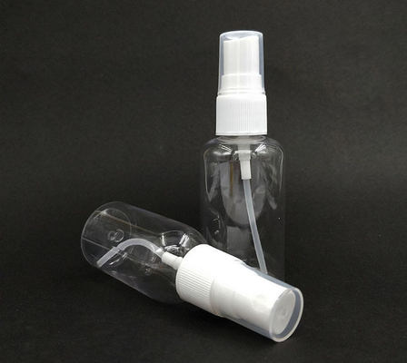 Bouteille de pulvérisation en plastique en PET lisse pour un usage quotidien avec couleur transparente et design classique