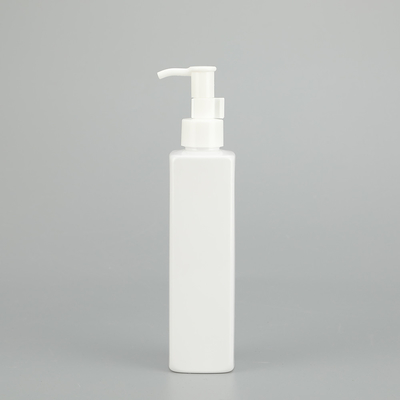Bouteilles de pulvérisation PET transparentes de différentes capacités pour un usage quotidien