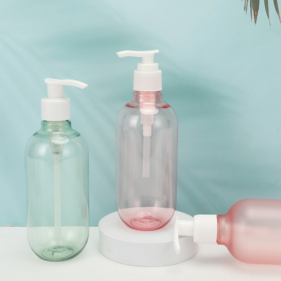 Bouteilles de lotion en plastique blanc personnalisables pour différents volumes avec sérigraphie