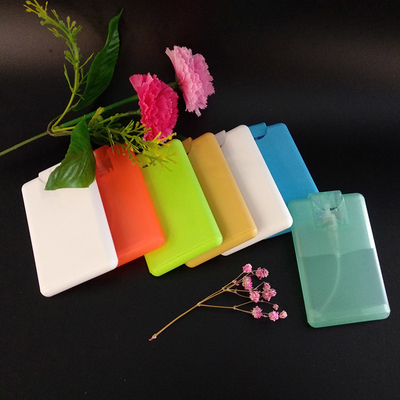 Bouteilles de lotion en PET circulaires et claires Mousse personnalisable 30 ml 50 ml 60 ml Collier en PE/HDPE