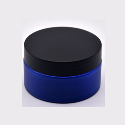 Récipient cosmétique en plastique transparent de 150 ml / support cosmétique en plastique avec une surface lisse
