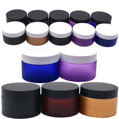 Bouteille cosmétique acrylique sur mesure avec une surface lisse pour la crème