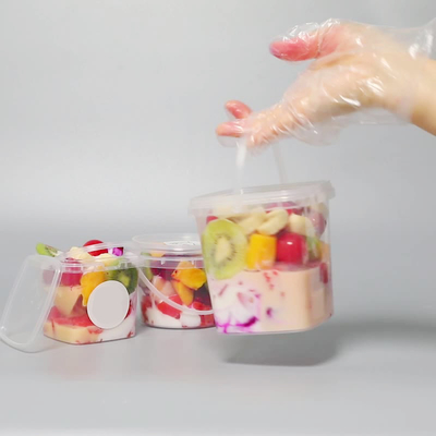 0.5 kg Bouteilles d'eau de lait et de thé en plastique transparent