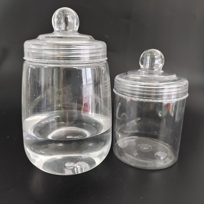 Des pots en plastique transparent avec un logo personnalisable
