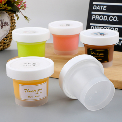 Bouteilles de thé au lait de taille moyenne en plastique personnalisables avec couvercles anti-fuite