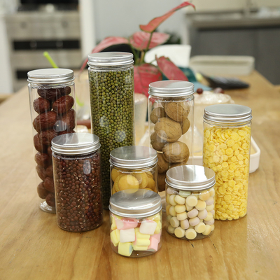 Promotion de temps limité Bouteilles en plastique avec couvercle pour aliments Bouteilles en plastique pour épices Bouteilles en plastique en PET avec stock