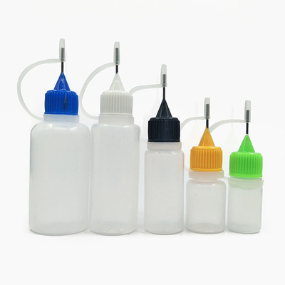 Petites bouteilles en PET personnalisées pour les liquides dans l'écran