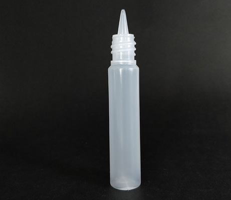 Bouteille de liquide en plastique E ronde en PET transparente avec logo sur mesure