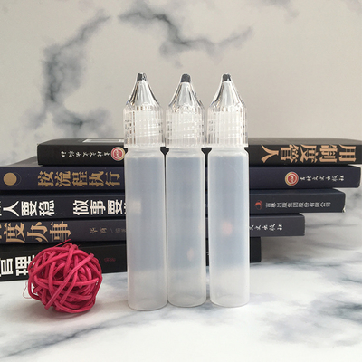 Bouteille de liquide en plastique E ronde en PET transparente avec logo sur mesure