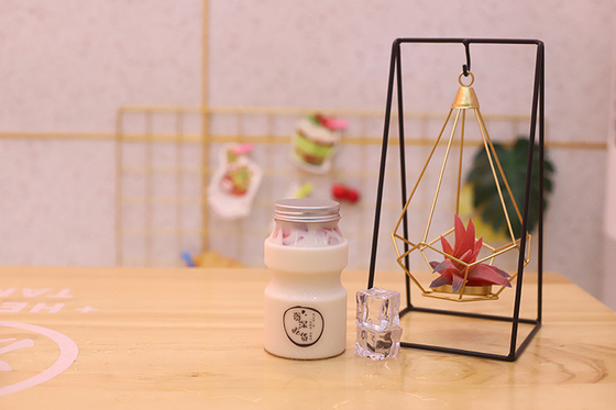 Bouteilles de thé au lait moyennes avec vis sur le couvercle personnalisables et de taille moyenne
