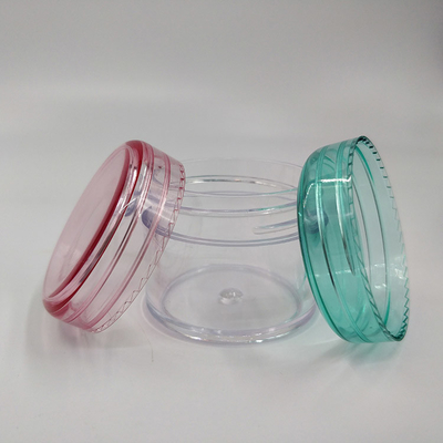 Contenant cosmétique en plastique pour l'impression d'étiquettes à surface lisse