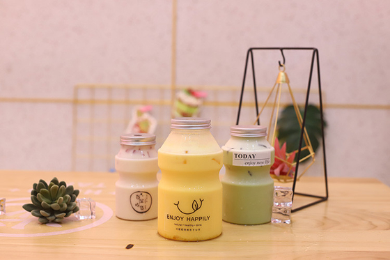 Bouteilles de thé au lait de taille moyenne avec vis sur le couvercle