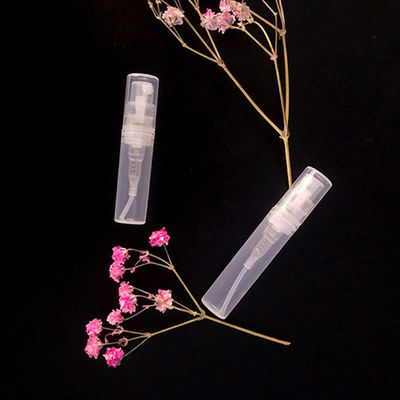Bouteille de pulvérisation en plastique PET ronde et durable pour le quotidien et la commodité