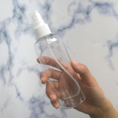 La bouteille de pulvérisation en PET classique à surface lisse pour le ménage révolutionne l'expérience de nettoyage