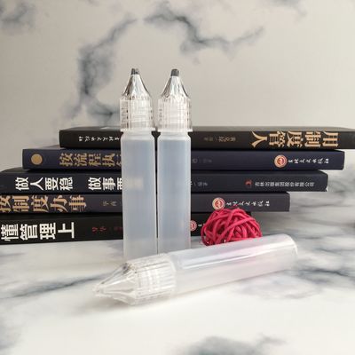 Petites bouteilles noires transparentes en PET pour liquides pour solutions de conteneurs de liquides transparents