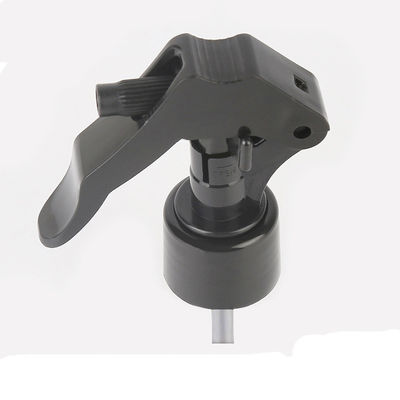 Util pour nettoyer les travaux de jardinage et ménagers