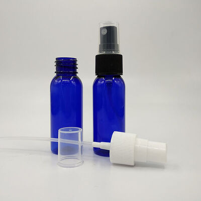 Flacon pulvérisateur classique en plastique PET noir, surface lisse, couleurs transparentes, ambre et vert, conçu pour les solutions de distribution de liquides