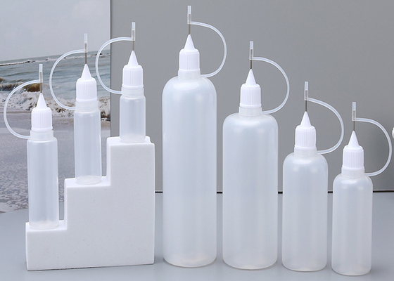 le compte-gouttes à bec en gros de 10ml 15ml 30ml met les bouteilles en bouteille en plastique liquides de compression d'e