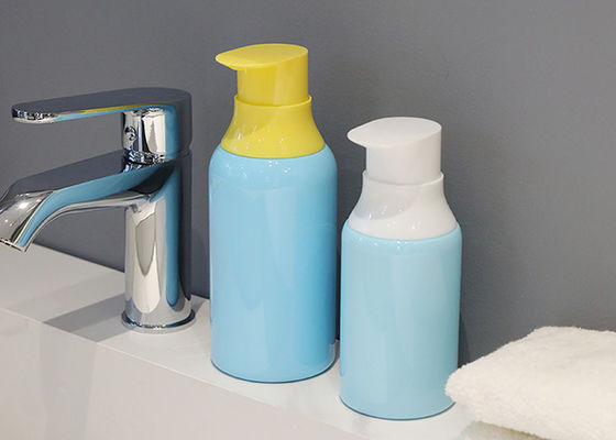 Durable Foam Dispenser Bottle Incorporating Plastic Collar Material Engineered for in Medical and Laboratory Settings