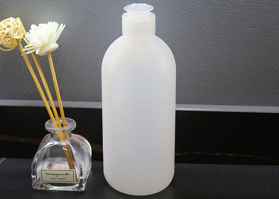 Bouteilles à bouchon vissable en plastique de PE libre de latex de BPA avec Flip Cap 70*167mm