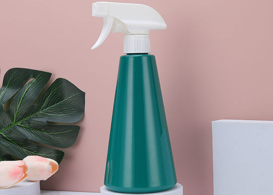 Distributeur de bouteilles à pulvérisation pour un nettoyage ménager sûr et efficace