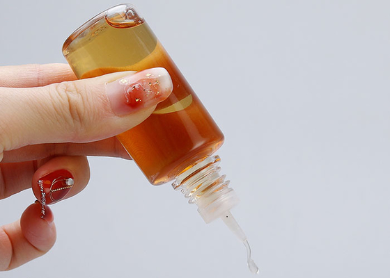 Bouteilles en plastique Vape d'huile liquide de l'ANIMAL FAMILIER E avec les chapeaux 8ml de compte-gouttes