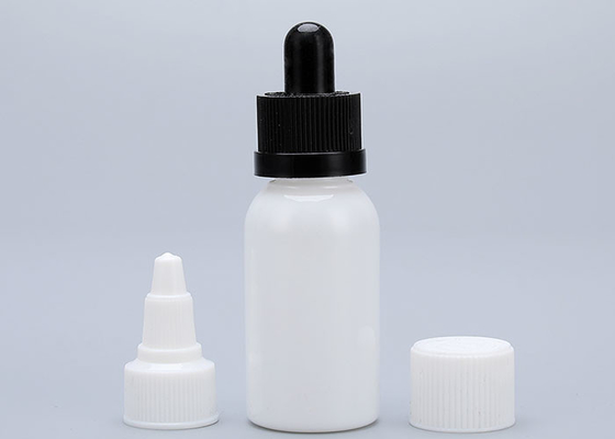 Bouteilles à goutte-à-goutte en plastique transparentes noires de 1 oz