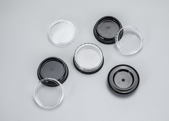 Récipient pour soins de la peau à remplissage répétitif en plastique rond