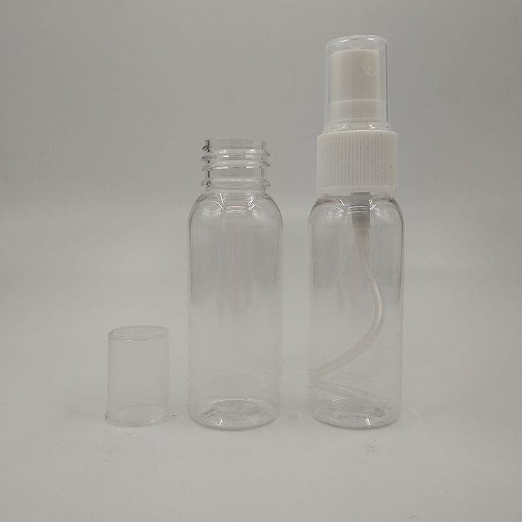 Bouteille de pulvérisation en plastique PET d'une capacité élevée de 100 ml de 120 ml de 150 ml de 200 ml de 250 ml de 500 ml, d'un emballage cosmétique blanc clair, bleu ambre