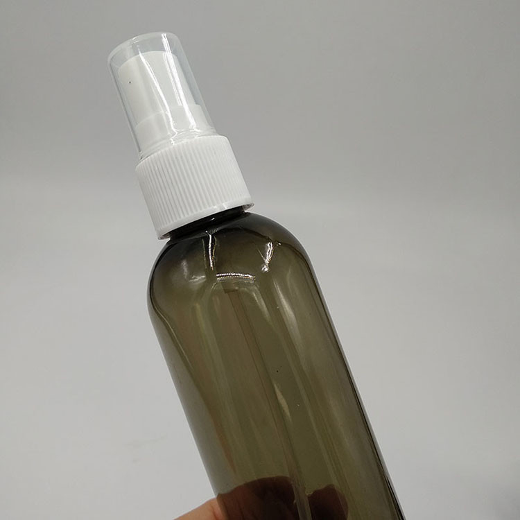 Bouteille de pulvérisation à haute capacité 100 ml 120 ml 150 ml 200 ml 250 ml 500 ml Blanc clair ambre bleu PET plastique emballage cosmétique