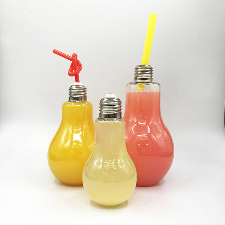 Bouteilles de thé au lait en plastique étanches aux fuites avec vis sur le couvercle 500 ml Capacité Carré Forme ronde 0,5 kg Poids poignée