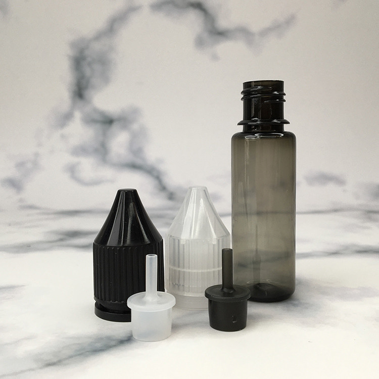 Bouteille de liquide PET E ronde personnalisée avec couleur transparente pour affichage du logo de la marque