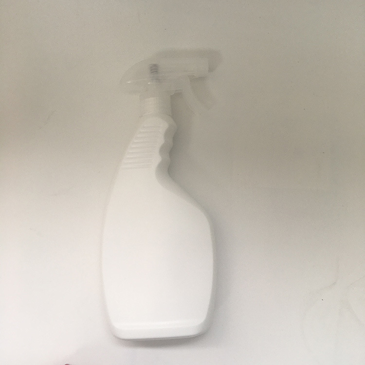 Pulvérisateur de pompe Pulvérisateur de déclencheur Bouteille de pulvérisateur de 200 ml Bouteilles de pulvérisation en plastique blanche transparente Variantes de couleur personnalisées fournies