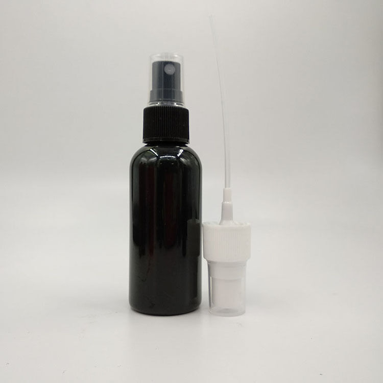 Flacon pulvérisateur PET classique adapté à de multiples usages, notamment l'entretien du jardin et le nettoyage automobile, offrant une pulvérisation constante