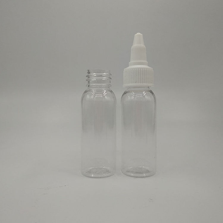 Flacons compte-gouttes en verre et en plastique, idéaux pour la manipulation de liquides, y compris les huiles essentielles, les sérums et les produits chimiques de laboratoire