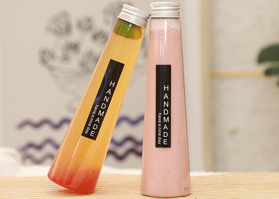 Boisson non alcoolisée conique Juice Bottle With Lid de plastique 7oz 200ml